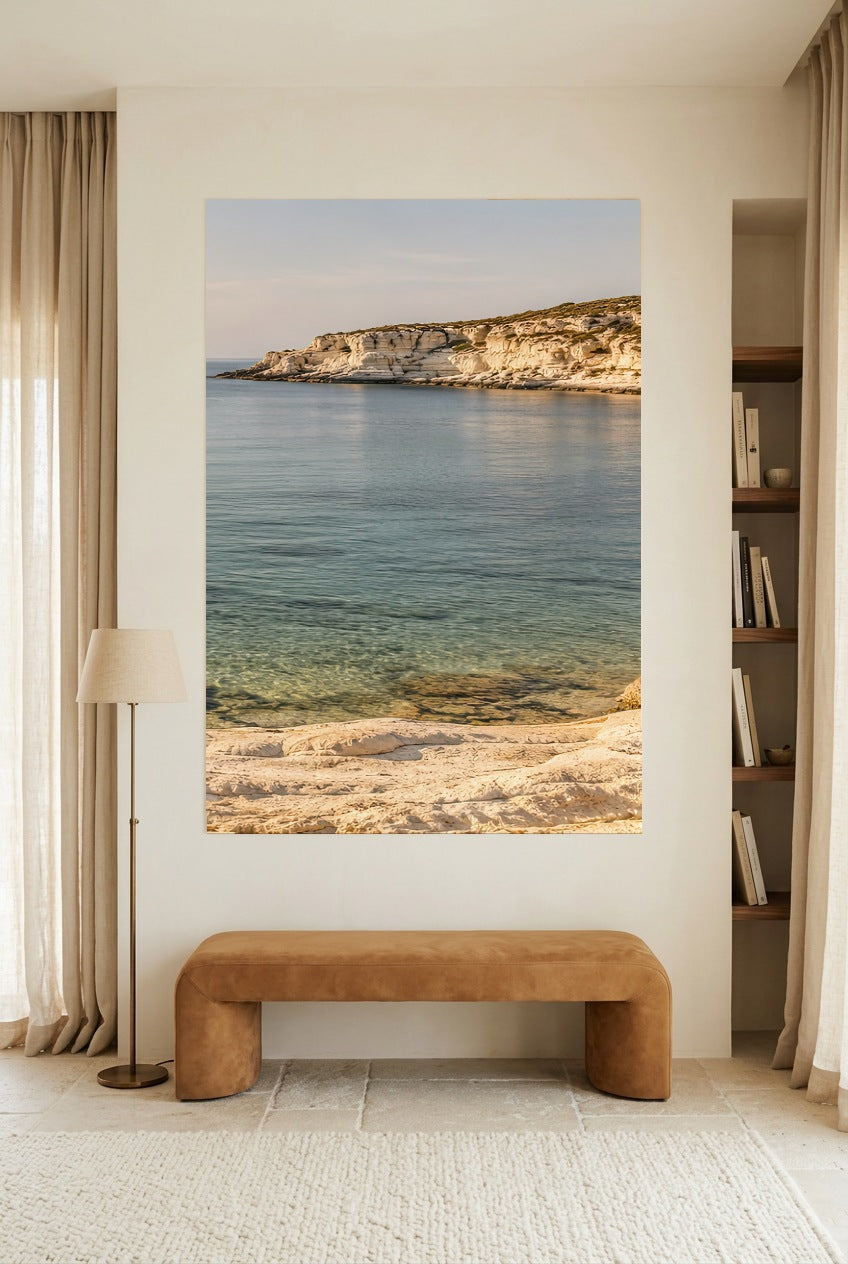 La Pointe Rocheuse — affiche sans cadre dans un salon de lecture
