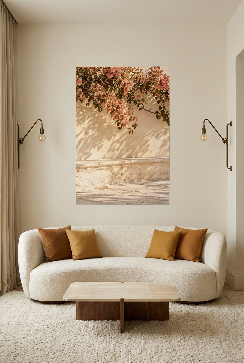 La Cascade Rose — affiche sans cadre au-dessus d’un canapé