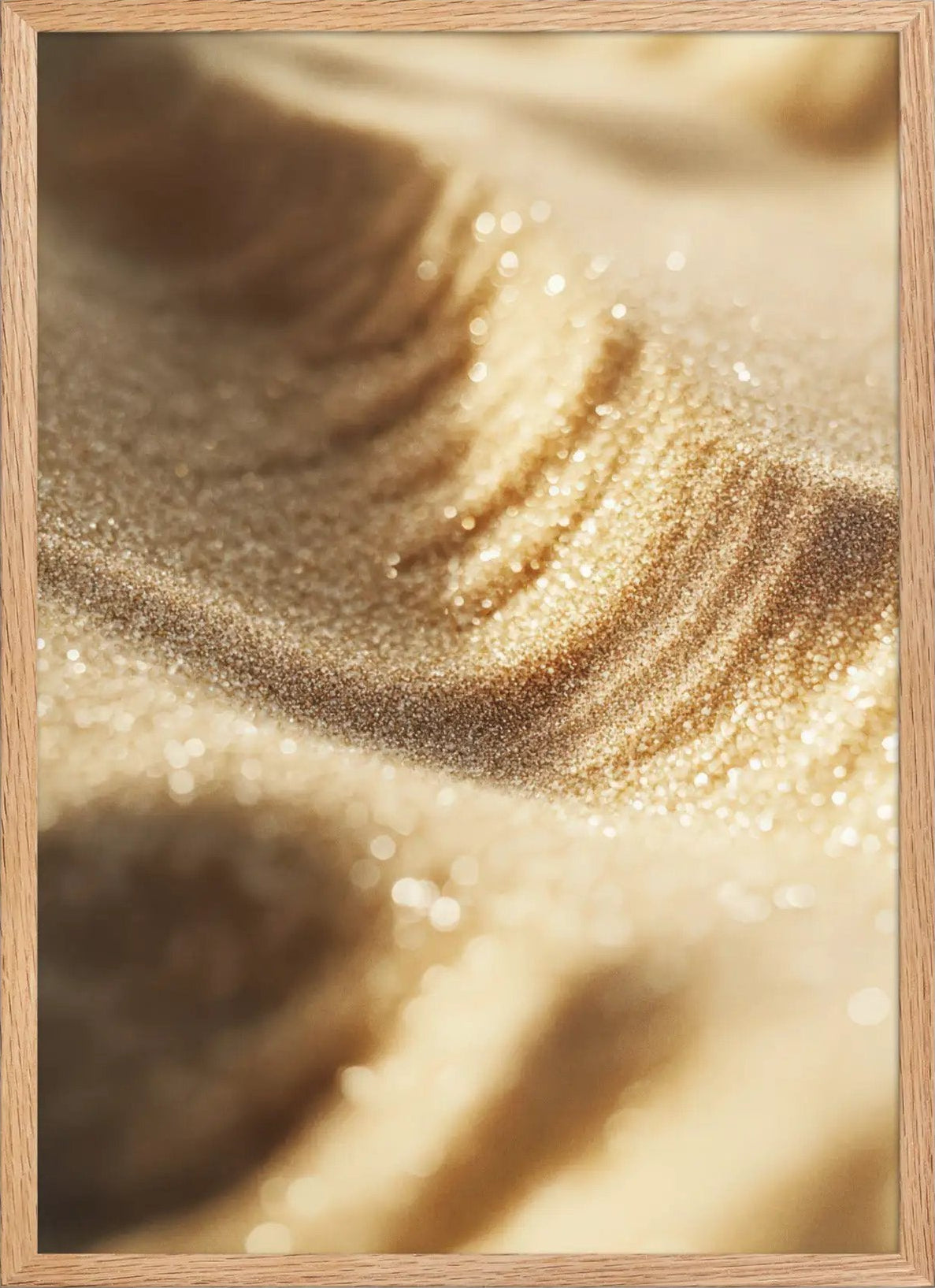 Gyllene Sand — Minimalistisk väggaffisch i gyllene sand med elfenbensstruktur