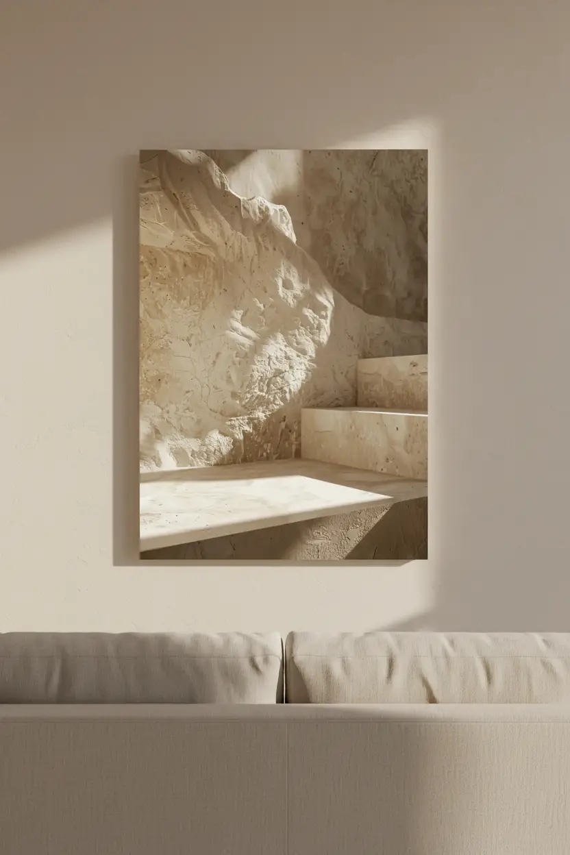 La Grotte de Pierre — Affiche murale minimaliste sable calcaire architecture, affiche murale minimaliste avec cadre bois, décoration murale salon ou chambre, style méditerranéen