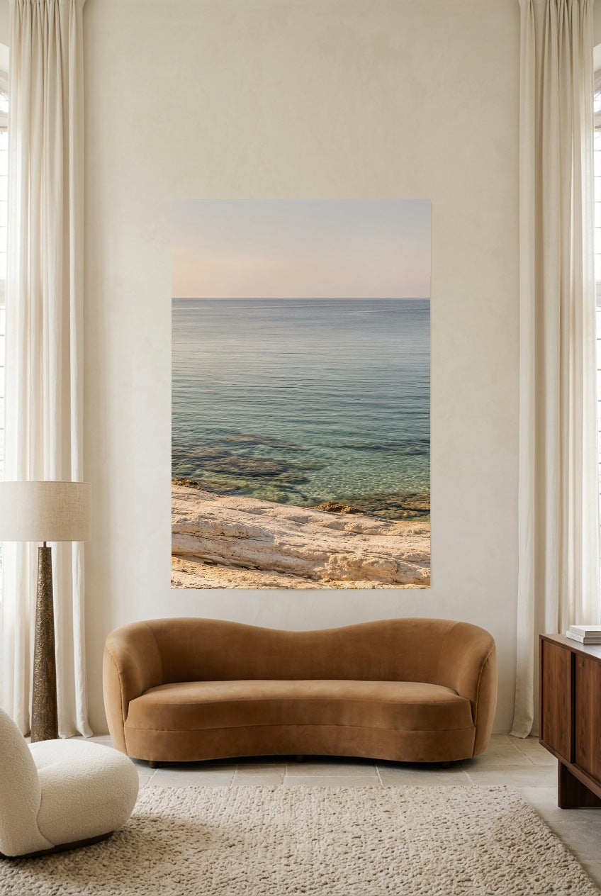 L'Eau Transparente — affiche sans cadre dans un salon
