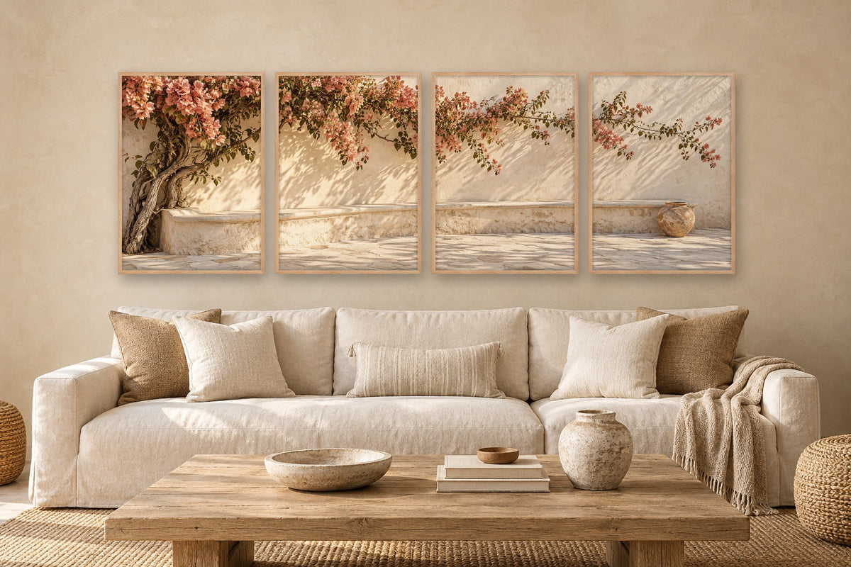 Die Bougainvillea-Wand – Quadriptychon mit Eichenrahmen über einem Leinensofa