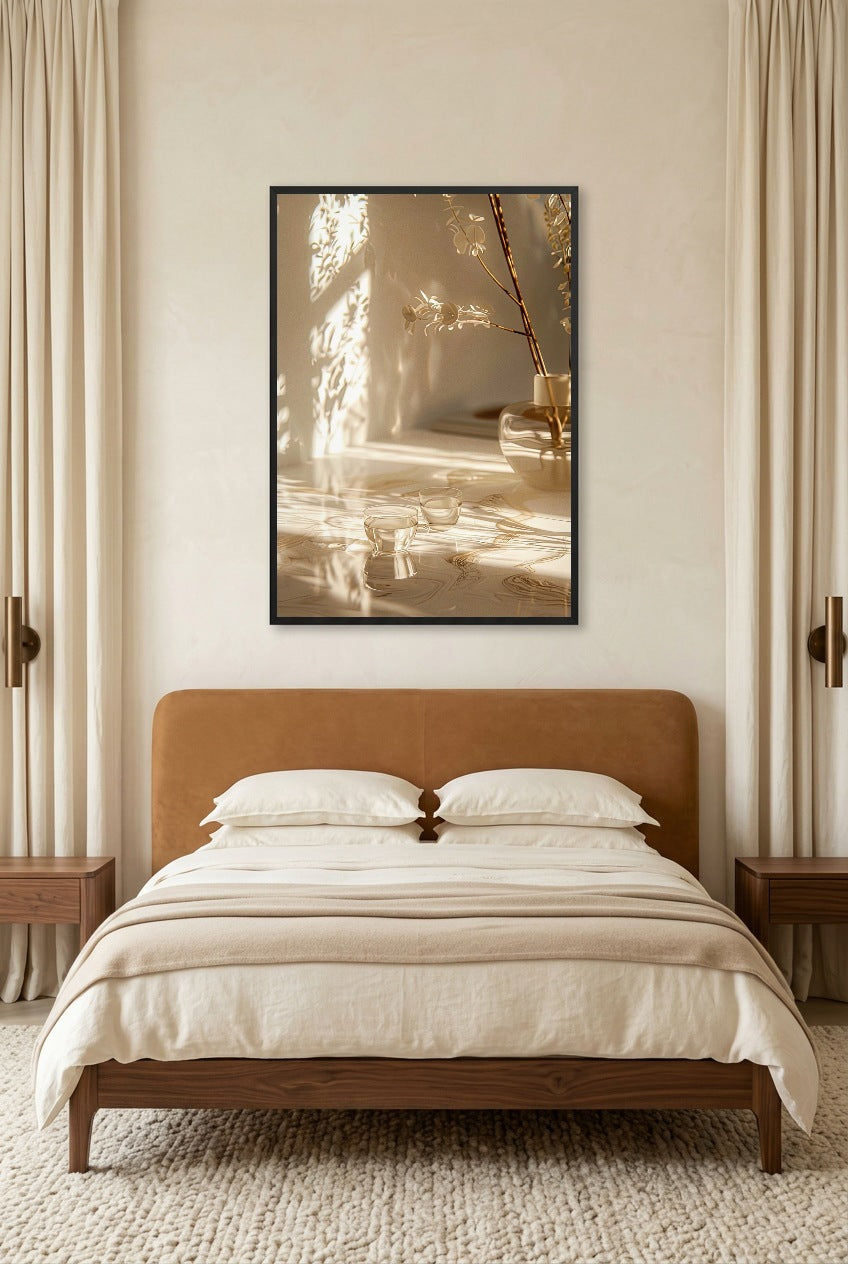 Le Thé à l’Ombre — Poster im schwarzen Rahmen im Schlafzimmer