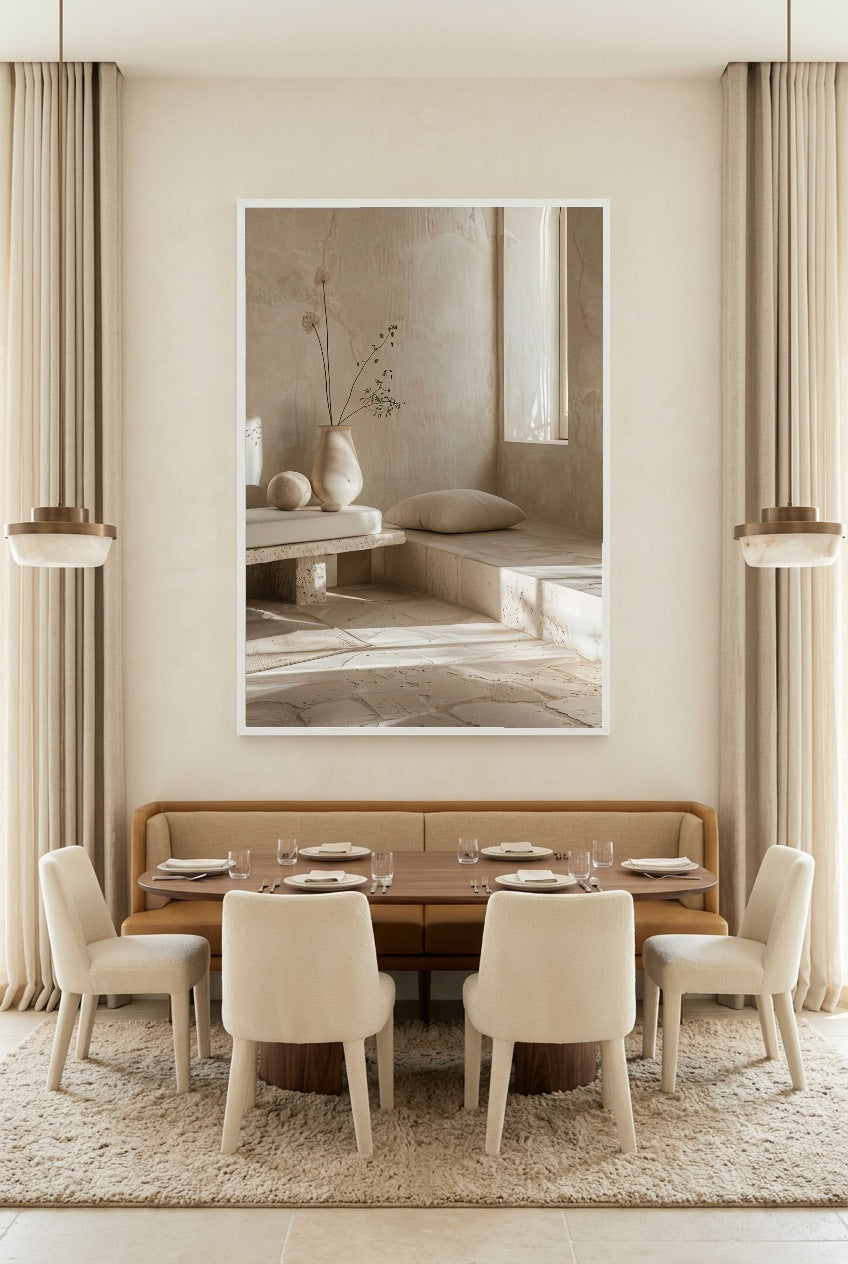 Le Salon de Travertin — poster con cornice bianca in una sala da pranzo
