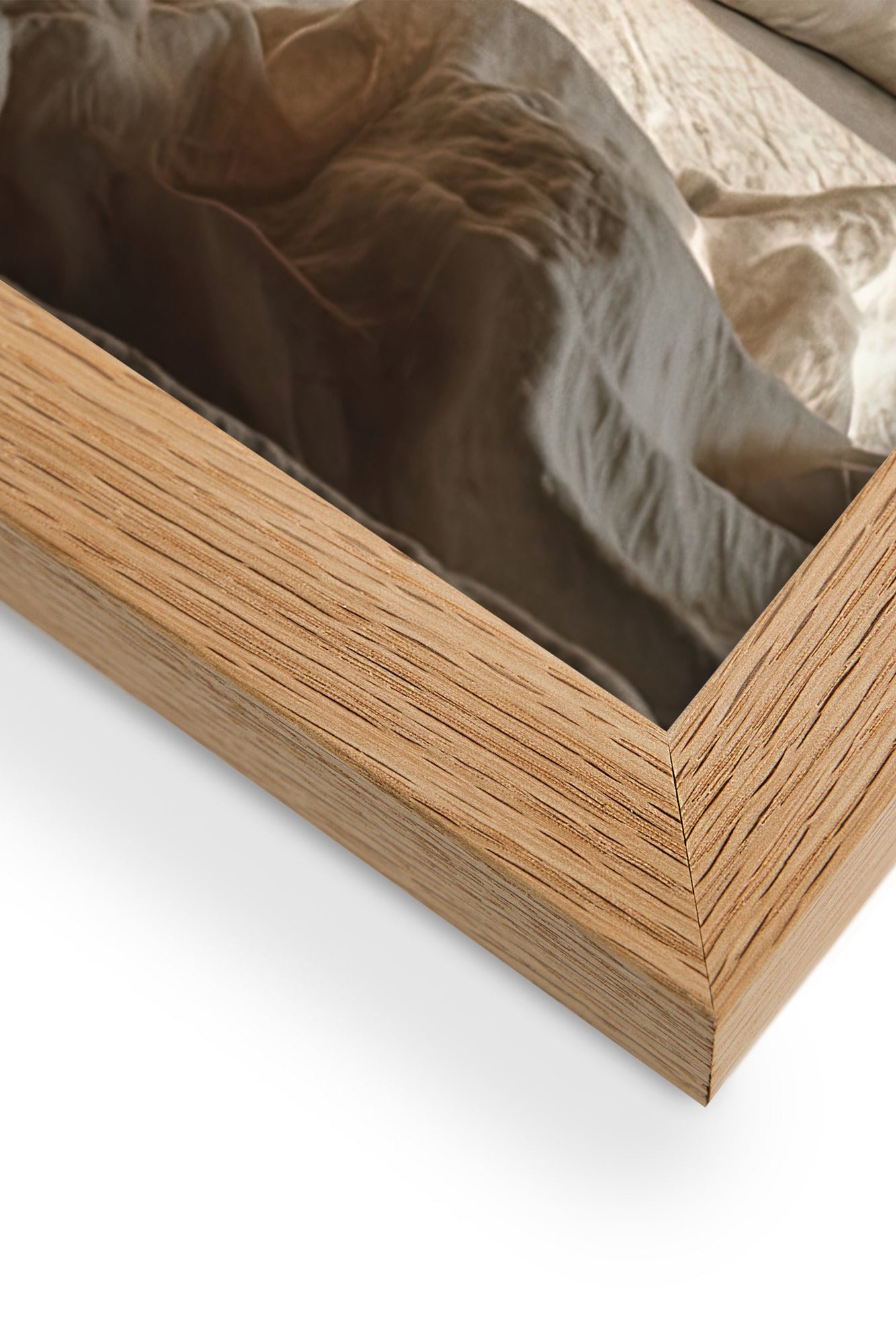 Solid oak frame detail of a wall art print — Cassili-home