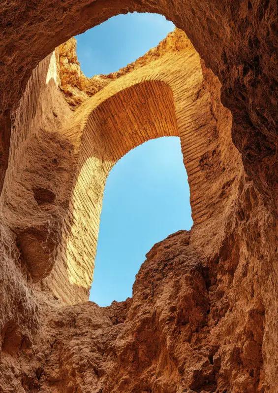 L’Œil du Canyon — Affiche murale minimaliste ocre texture minérale canyon panoramique — affiche murale minimaliste | Cassili-home