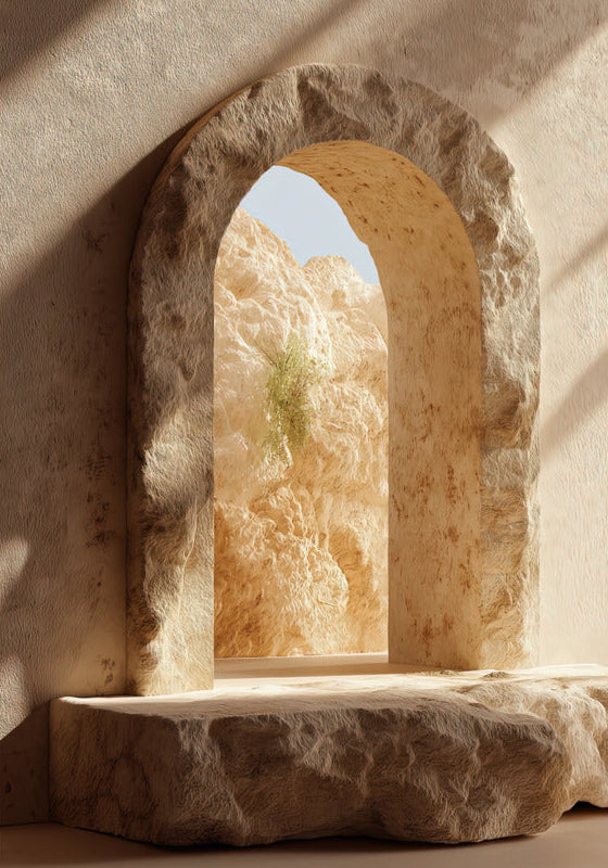 Poster La Finestra sulla Falesia — un'apertura ad arco intagliata nella pietra, affacciata su una falesia dorata, formato 70 × 100 cm