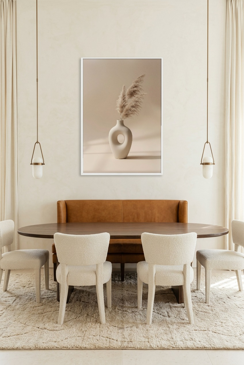 Vase & Herbes de Pampa — poster in witte lijst in een eetkamer